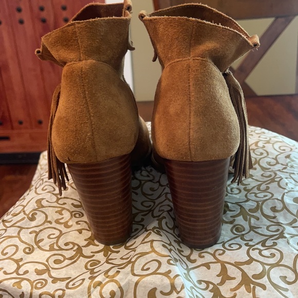 Booties with tassel - Picture 6 of 7